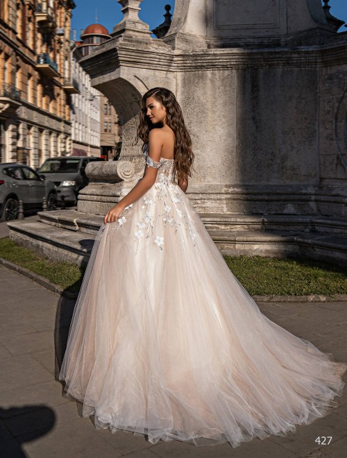 https://www.sposa-lia.com/images/stories/virtuemart/product/427       (3)22.jpg